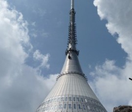 066